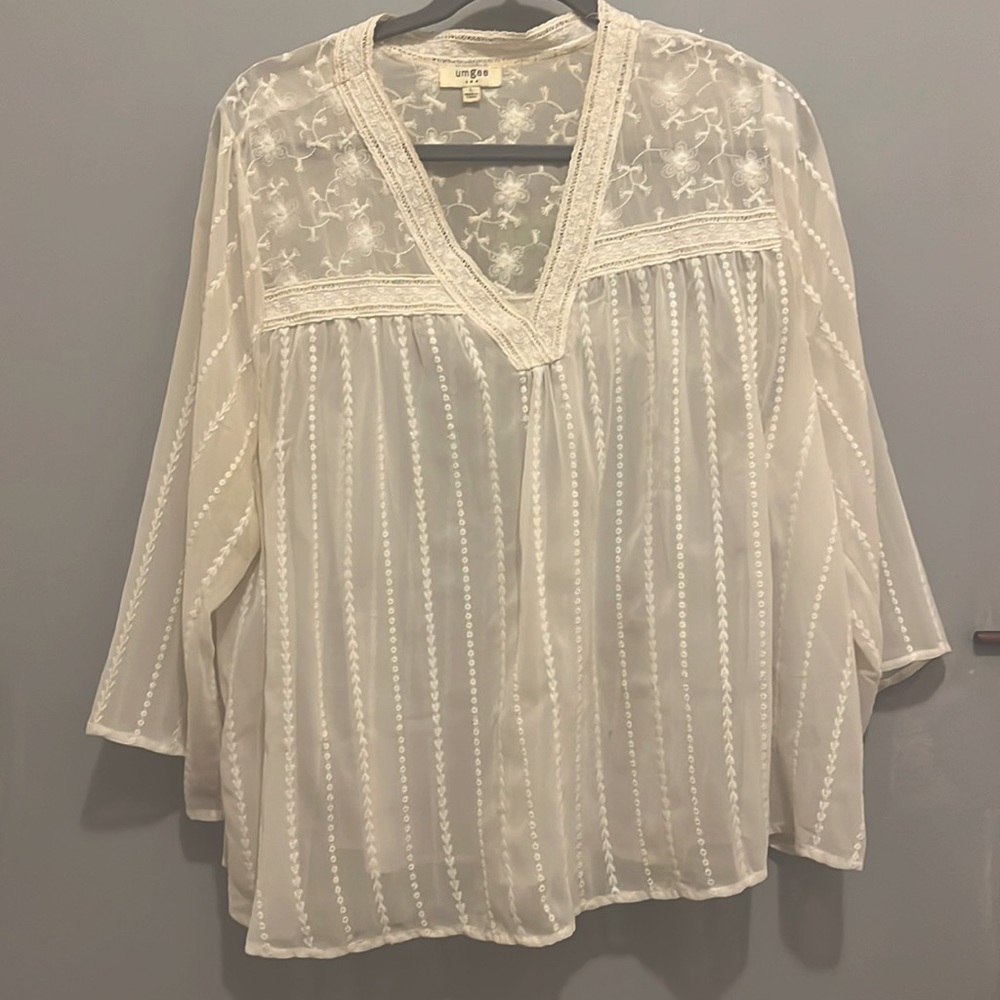 Umgee Sheer Lace White Blouse